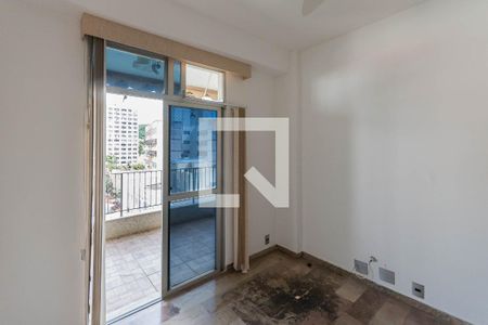 Apartamento à venda com 99m², 2 quartos e 1 vagaQuarto