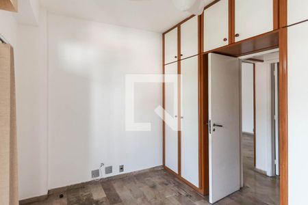 Apartamento à venda com 99m², 2 quartos e 1 vagaQuarto