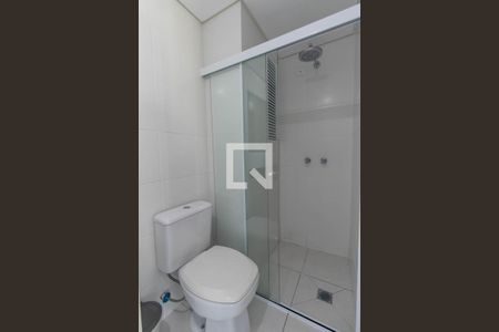 Apartamento para alugar com 33m², 1 quarto e sem vaga Apartamento para alugar com 33m², 1 quarto e sem vagaBanheiro da Suíte