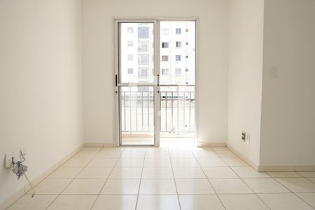 Sala de apartamento para alugar com 2 quartos, 51m² em Setor Garavelo, Goiânia