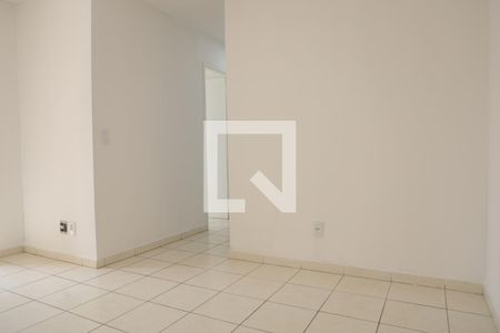 Sala de apartamento para alugar com 2 quartos, 51m² em Setor Garavelo, Goiânia