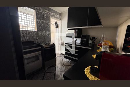 Apartamento à venda com 74m², 3 quartos e 1 vaga Apartamento à venda com 74m², 3 quartos e 1 vagaBanheiro