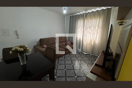 Sala de apartamento à venda com 3 quartos, 74m² em Vila Marieta, Campinas