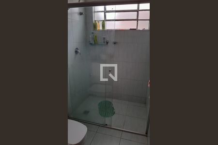 Casa à venda com 266m², 3 quartos e 2 vagasBanheiro