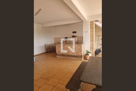 Casa à venda com 266m², 3 quartos e 2 vagasQuintal