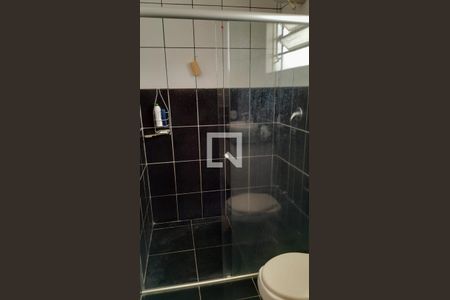 Casa à venda com 266m², 3 quartos e 2 vagasBanheiro