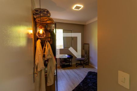 Quarto 2 de apartamento para alugar com 2 quartos, 47m² em Jardim Central, Cotia