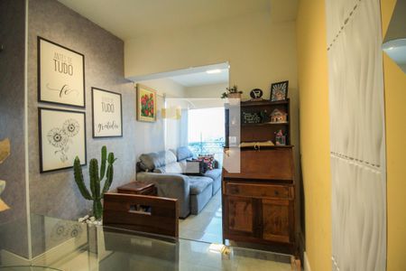 Sala de apartamento para alugar com 3 quartos, 70m² em Vila Oratorio, São Paulo