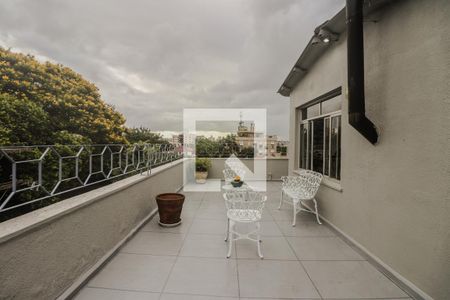 Varanda de kitnet/studio à venda com 1 quarto, 98m² em Vila Ipiranga, Porto Alegre