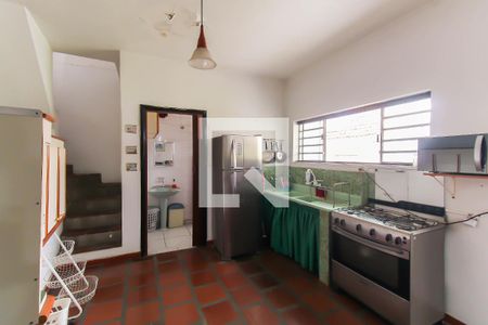 Casa à venda com 600m², 4 quartos e 8 vagasSala/Cozinha 2