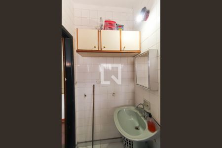 Casa à venda com 600m², 4 quartos e 8 vagasBanheiro