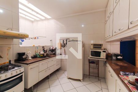 Casa à venda com 600m², 4 quartos e 8 vagasCozinha