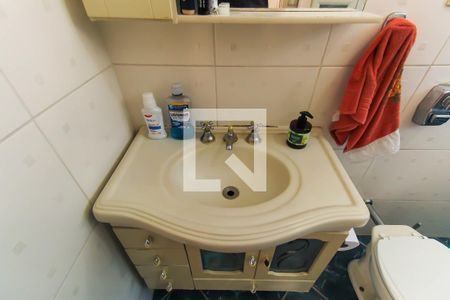 Casa à venda com 600m², 4 quartos e 8 vagasBanheiro