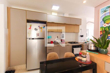 Apartamento à venda com 65m², 2 quartos e 1 vaga Apartamento à venda com 65m², 2 quartos e 1 vagaCozinha