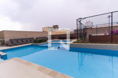 Apartamento à venda com 65m², 2 quartos e 1 vaga Apartamento à venda com 65m², 2 quartos e 1 vagaÁrea comum - Piscina