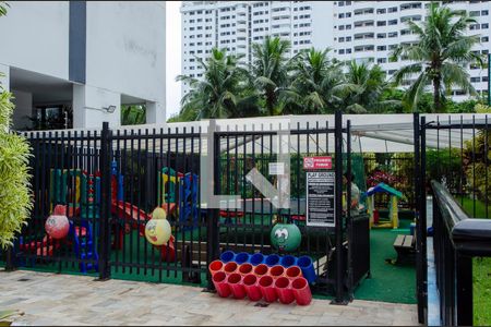 Apartamento à venda com 85m², 2 quartos e 1 vagaÁrea comum