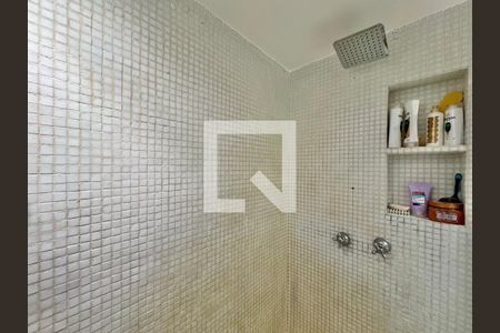 Apartamento à venda com 85m², 2 quartos e 1 vagaSuíte - Banheiro