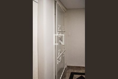 Apartamento à venda com 66m², 2 quartos e sem vagaPorta do apartamento