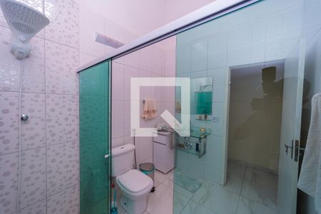 Casa à venda com 300m², 2 quartos e 3 vagas Casa à venda com 300m², 2 quartos e 3 vagasBanheiro