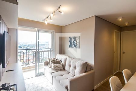 Sala de TV de apartamento para alugar com 2 quartos, 60m² em Jardim das Belezas, Carapicuíba