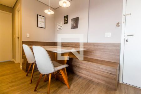 Sala de Jantar de apartamento para alugar com 2 quartos, 60m² em Jardim das Belezas, Carapicuíba