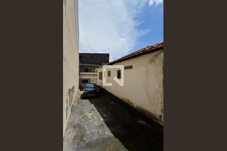 Garagem de casa para alugar com 3 quartos, 250m² em Jardim Bom Clima, Guarulhos
