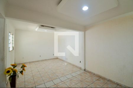 Sala de casa à venda com 3 quartos, 250m² em Jardim Bom Clima, Guarulhos