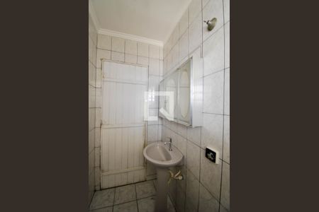 Casa para alugar com 250m², 3 quartos e 3 vagasBanheiro Social 2
