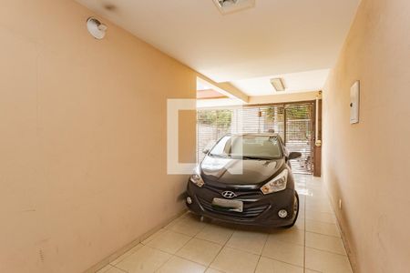 Casa à venda com 205m², 3 quartos e 2 vagasGaragem