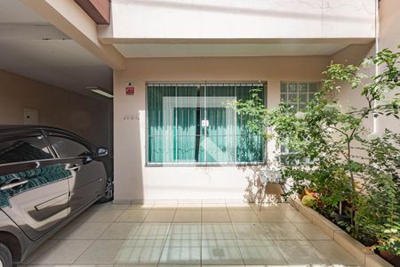 Casa à venda com 205m², 3 quartos e 2 vagasGaragem