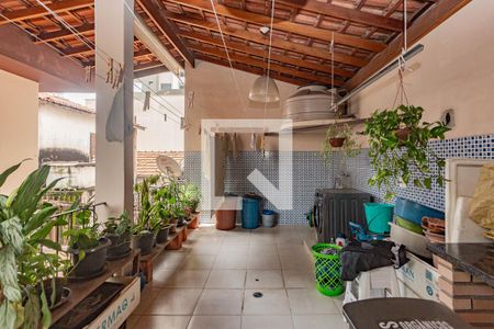 Casa à venda com 205m², 3 quartos e 2 vagasÁrea de Serviço