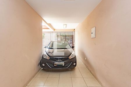 Casa à venda com 205m², 3 quartos e 2 vagasGaragem