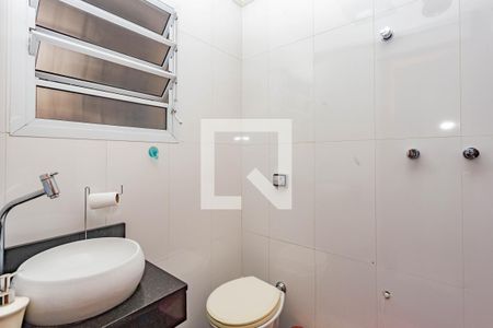 Casa à venda com 205m², 3 quartos e 2 vagasLavabo