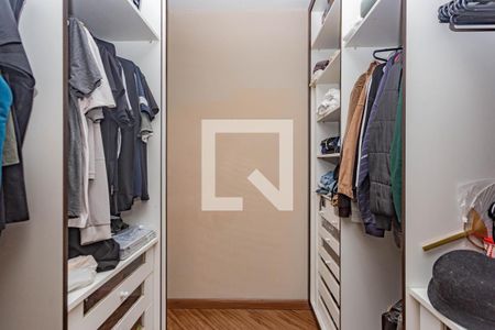 Casa à venda com 205m², 3 quartos e 2 vagasCloset