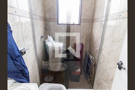 Casa à venda com 132m², 6 quartos e 2 vagas Casa à venda com 132m², 6 quartos e 2 vagasBanheiro de Serviço