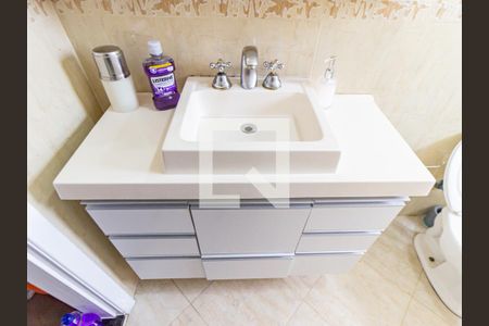 Casa à venda com 132m², 6 quartos e 2 vagas Casa à venda com 132m², 6 quartos e 2 vagasBanheiro da Suíte 2