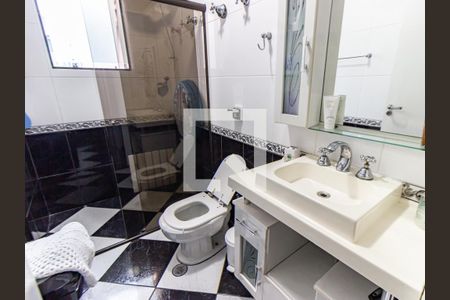 Casa à venda com 132m², 6 quartos e 2 vagas Casa à venda com 132m², 6 quartos e 2 vagasBanheiro da Suíte 1