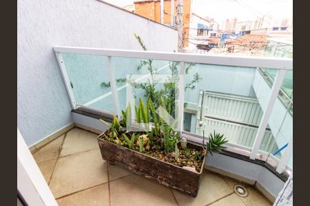 Casa à venda com 132m², 6 quartos e 2 vagas Casa à venda com 132m², 6 quartos e 2 vagasQuarto 1 - Varanda