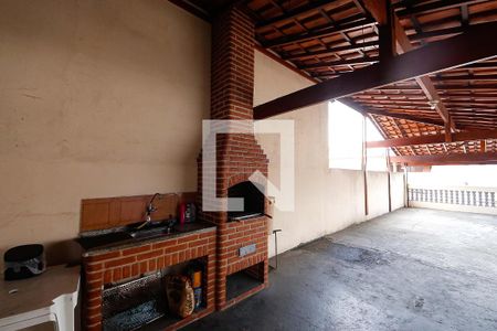 Casa para alugar com 150m², 2 quartos e 3 vagas Casa para alugar com 150m², 2 quartos e 3 vagasTerraço