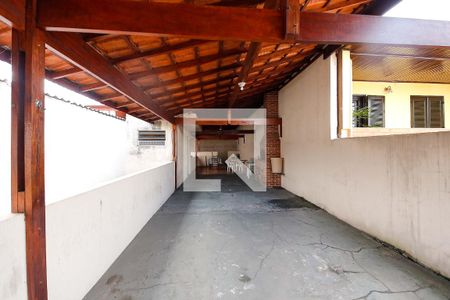 Casa para alugar com 150m², 2 quartos e 3 vagas Casa para alugar com 150m², 2 quartos e 3 vagasTerraço