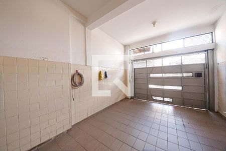 Casa para alugar com 150m², 2 quartos e 3 vagas Casa para alugar com 150m², 2 quartos e 3 vagasGaragem