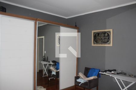 Casa à venda com 190m², 3 quartos e 2 vagasQuarto 2