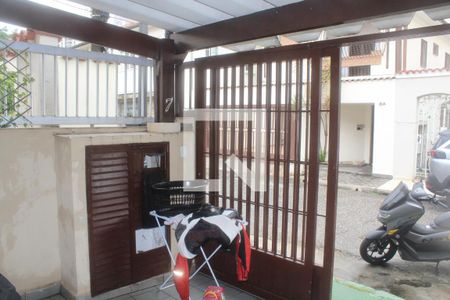 Casa à venda com 190m², 3 quartos e 2 vagasGaragem