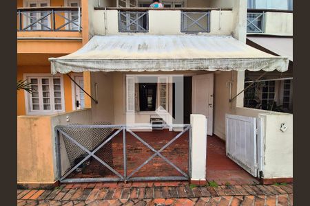 Casa de condomínio à venda com 150m², 3 quartos e 2 vagasVaranda da sala