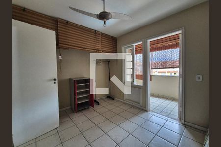 Casa de condomínio à venda com 150m², 3 quartos e 2 vagasQuarto 2
