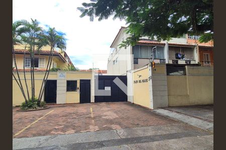Casa de condomínio à venda com 150m², 3 quartos e 2 vagasFachada