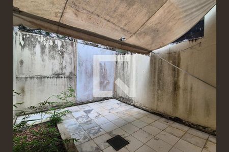 Casa de condomínio à venda com 150m², 3 quartos e 2 vagasÁrea externa