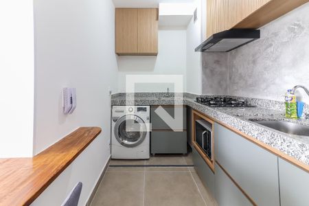 Cozinha e Área de Serviço de apartamento para alugar com 2 quartos, 38m² em Vila Gomes, São Paulo