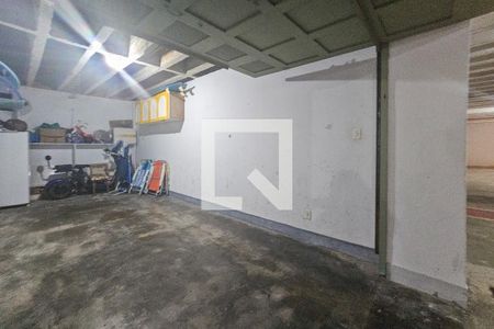 Apartamento para alugar com 190m², 3 quartos e 2 vagasGaragem privativa 