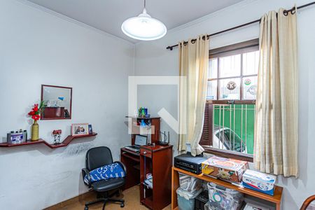 Casa à venda com 100m², 3 quartos e 2 vagasQuarto 2